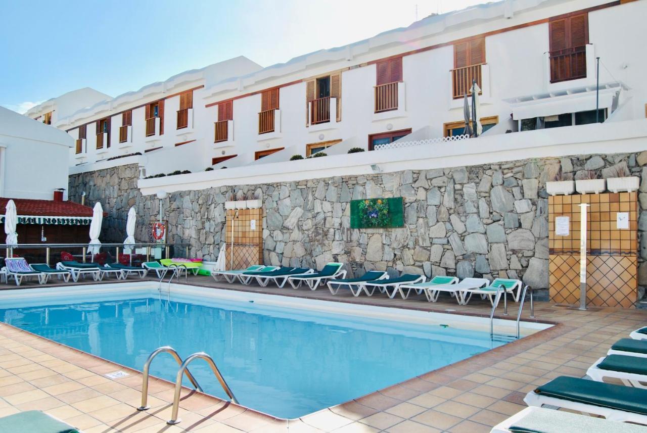 Bungalow Montecarlo 35 And 45 First Row With Air Conditioning&Wi-Fi And Sound Insulation 푸에르토리코 외부 사진